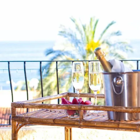 Bassetes Piscina Privada Frente Al Mar 빌라 *